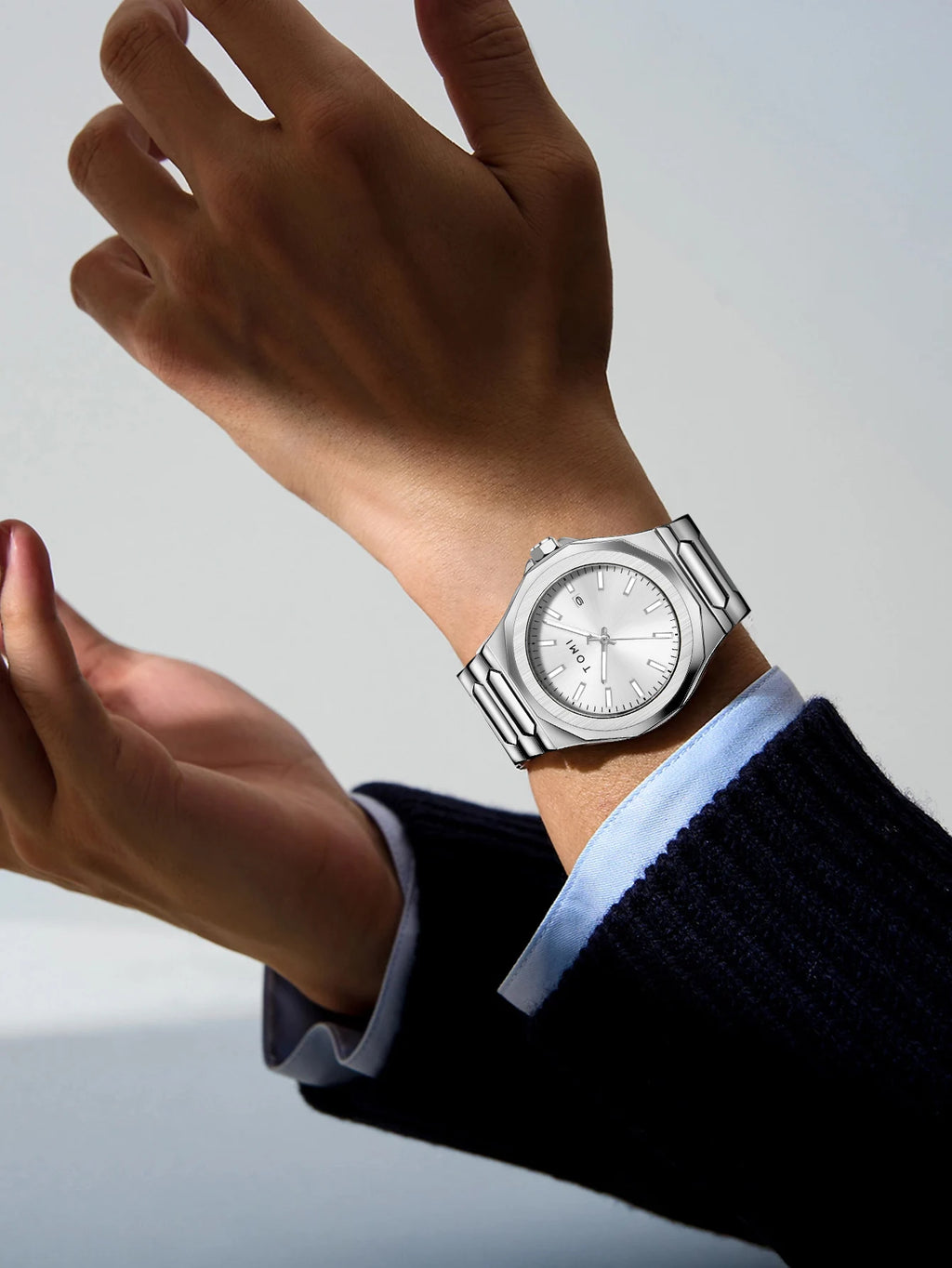 TOMI Luxury Gift Set — Premium Watch & Accessories