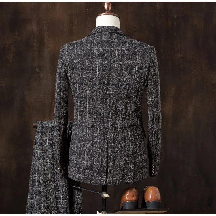 Luxury Plaid Suit Set — Blazer, Waistcoat & Trousers